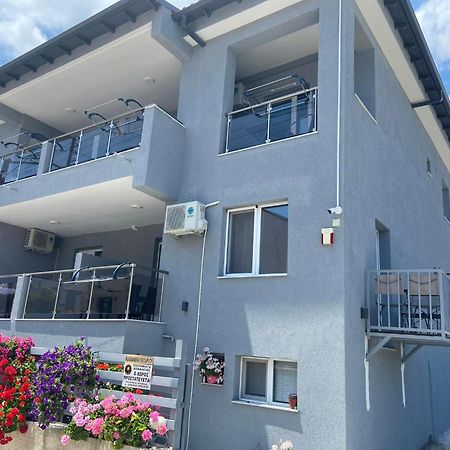 Apartments Miki Πολύχρονο Εξωτερικό φωτογραφία