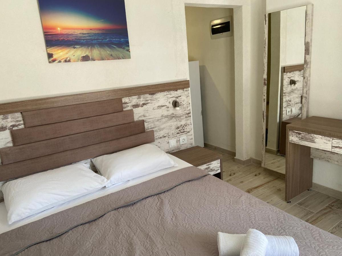 Apartments Miki Πολύχρονο Εξωτερικό φωτογραφία