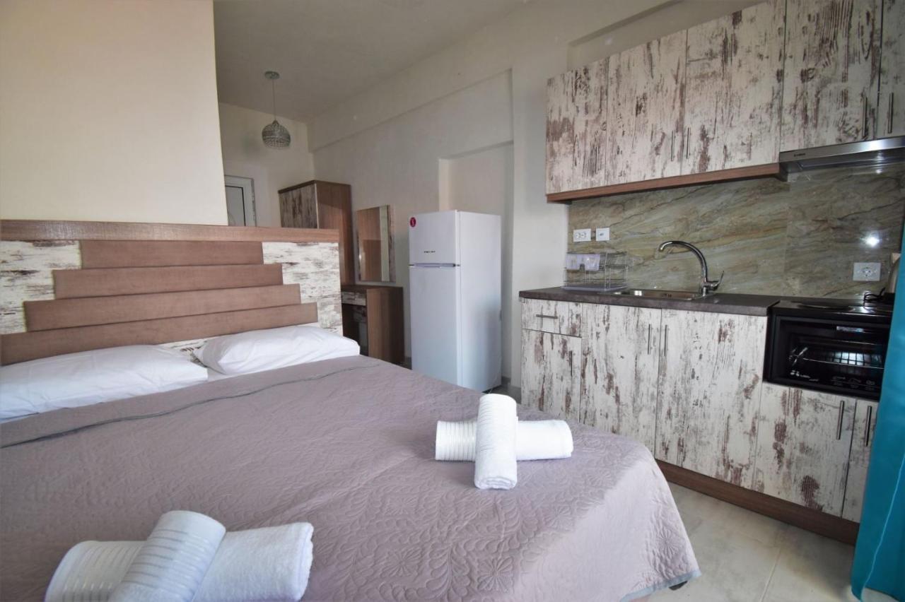 Apartments Miki Πολύχρονο Εξωτερικό φωτογραφία