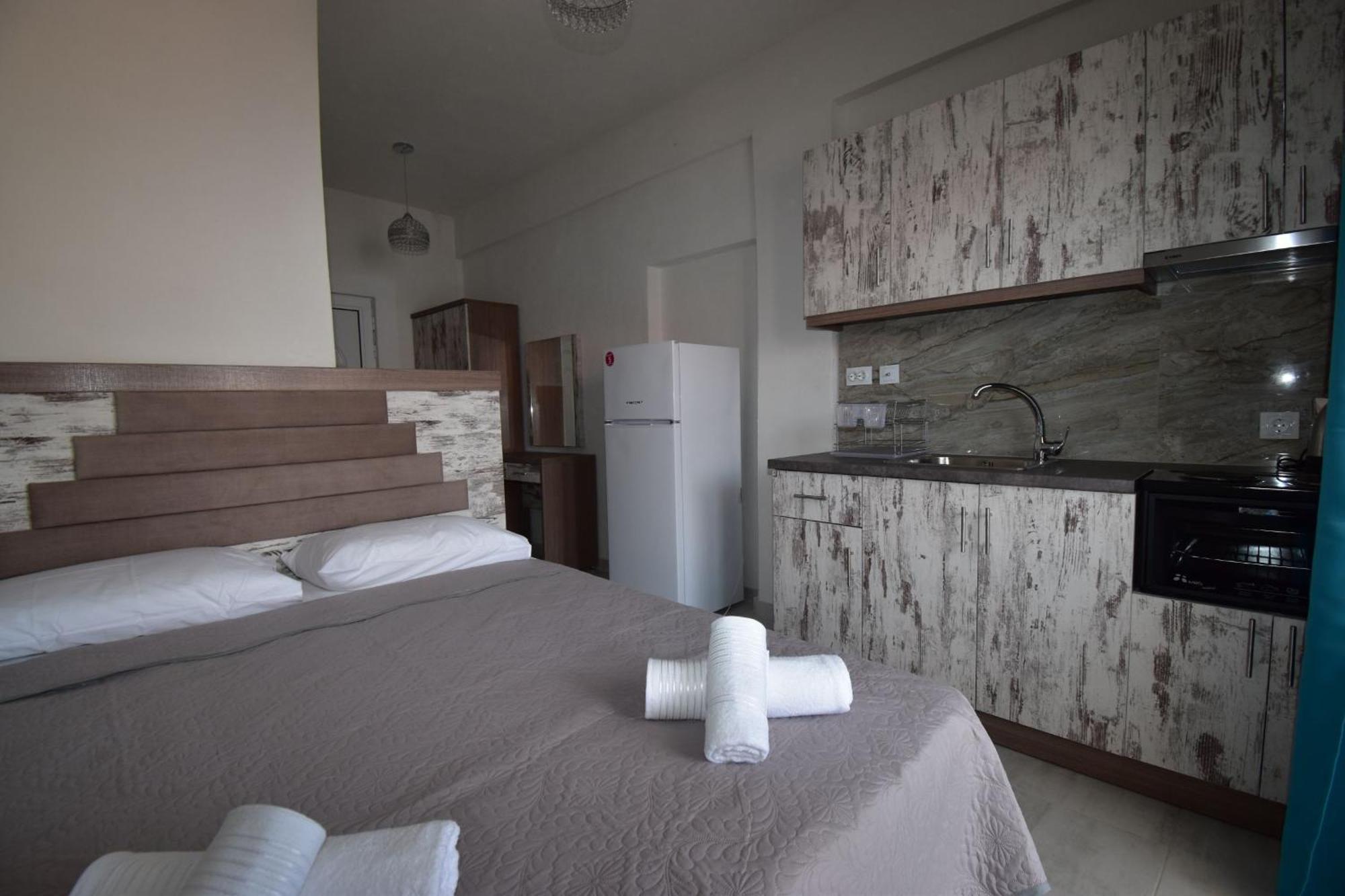Apartments Miki Πολύχρονο Εξωτερικό φωτογραφία