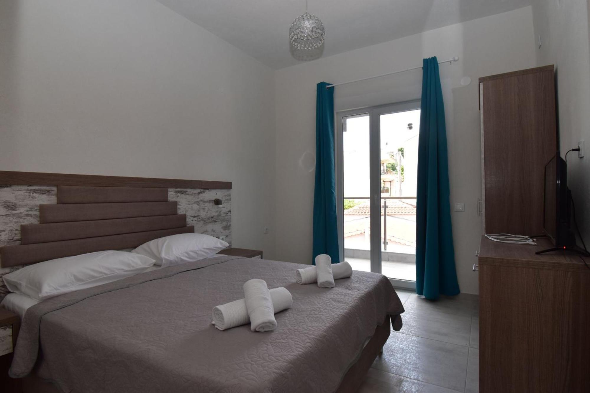 Apartments Miki Πολύχρονο Εξωτερικό φωτογραφία